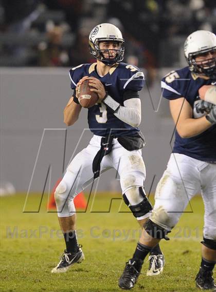 Thumbnail 2 in De La Salle vs. St. John Bosco (CIF State Open Division Final) photogallery.