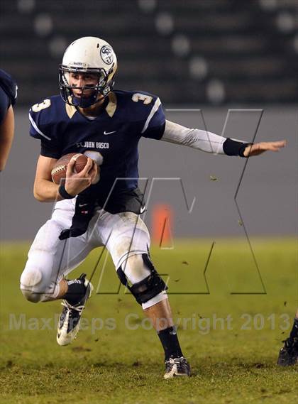 Thumbnail 3 in De La Salle vs. St. John Bosco (CIF State Open Division Final) photogallery.