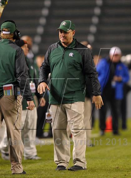 Thumbnail 2 in De La Salle vs. St. John Bosco (CIF State Open Division Final) photogallery.