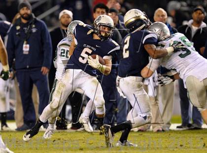 Thumbnail 3 in De La Salle vs. St. John Bosco (CIF State Open Division Final) photogallery.