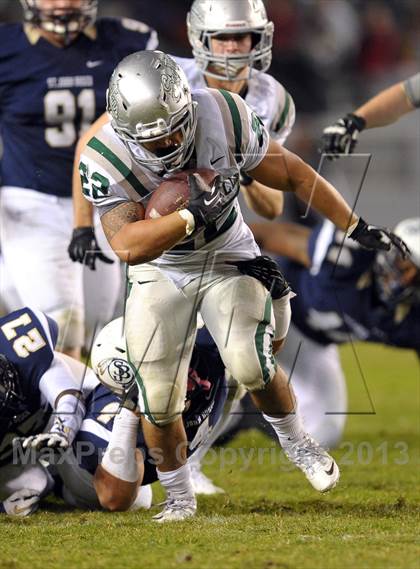 Thumbnail 3 in De La Salle vs. St. John Bosco (CIF State Open Division Final) photogallery.