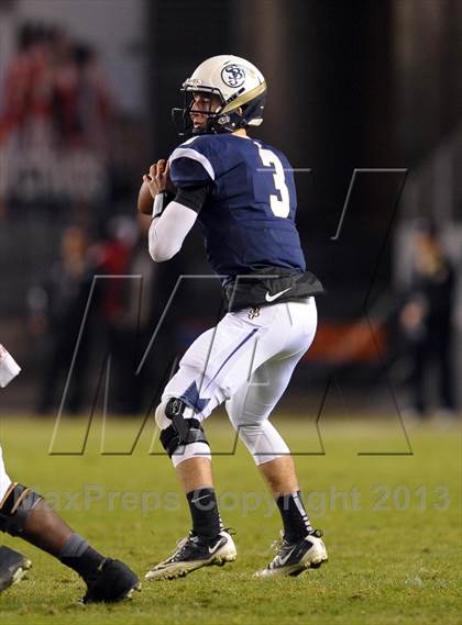 Thumbnail 1 in De La Salle vs. St. John Bosco (CIF State Open Division Final) photogallery.