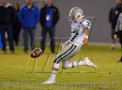 Thumbnail 1 in De La Salle vs. St. John Bosco (CIF State Open Division Final) photogallery.