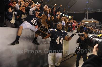 Thumbnail 2 in De La Salle vs. St. John Bosco (CIF State Open Division Final) photogallery.