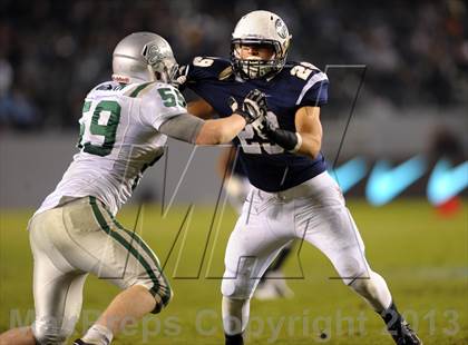 Thumbnail 3 in De La Salle vs. St. John Bosco (CIF State Open Division Final) photogallery.
