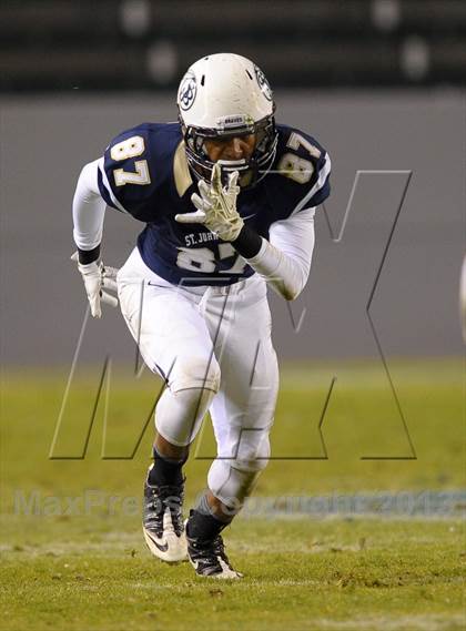 Thumbnail 3 in De La Salle vs. St. John Bosco (CIF State Open Division Final) photogallery.