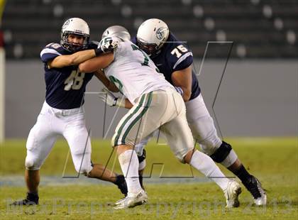 Thumbnail 3 in De La Salle vs. St. John Bosco (CIF State Open Division Final) photogallery.
