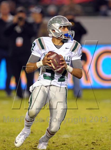 Thumbnail 2 in De La Salle vs. St. John Bosco (CIF State Open Division Final) photogallery.