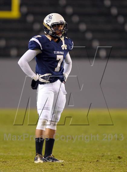 Thumbnail 1 in De La Salle vs. St. John Bosco (CIF State Open Division Final) photogallery.