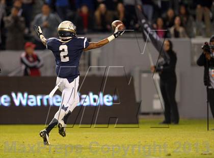 Thumbnail 2 in De La Salle vs. St. John Bosco (CIF State Open Division Final) photogallery.