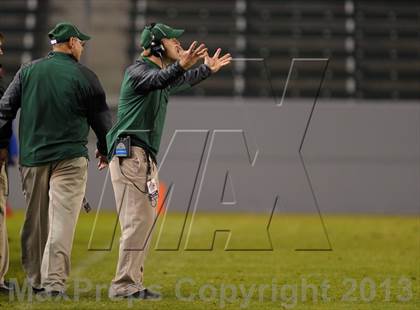 Thumbnail 1 in De La Salle vs. St. John Bosco (CIF State Open Division Final) photogallery.