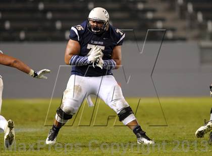 Thumbnail 2 in De La Salle vs. St. John Bosco (CIF State Open Division Final) photogallery.