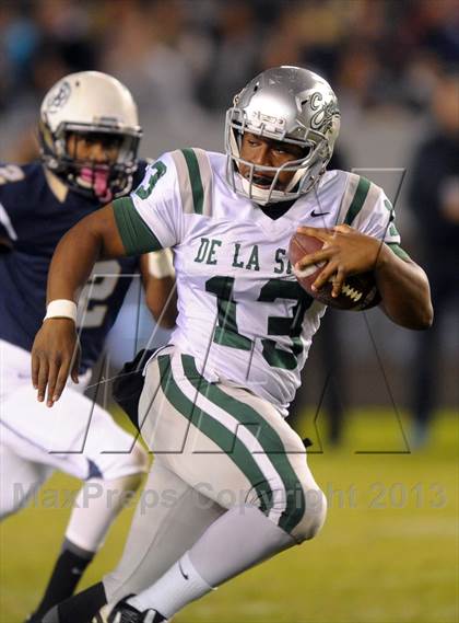 Thumbnail 3 in De La Salle vs. St. John Bosco (CIF State Open Division Final) photogallery.