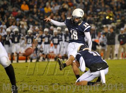 Thumbnail 1 in De La Salle vs. St. John Bosco (CIF State Open Division Final) photogallery.