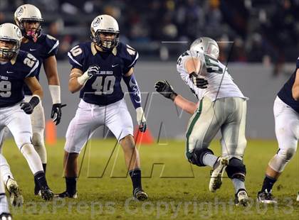 Thumbnail 3 in De La Salle vs. St. John Bosco (CIF State Open Division Final) photogallery.