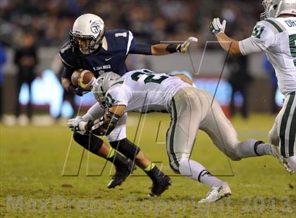 Thumbnail 2 in De La Salle vs. St. John Bosco (CIF State Open Division Final) photogallery.
