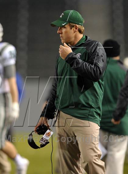 Thumbnail 1 in De La Salle vs. St. John Bosco (CIF State Open Division Final) photogallery.