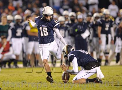 Thumbnail 3 in De La Salle vs. St. John Bosco (CIF State Open Division Final) photogallery.