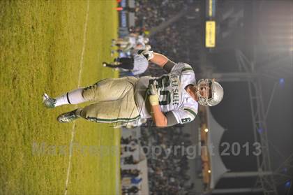 Thumbnail 3 in De La Salle vs. St. John Bosco (CIF State Open Division Final) photogallery.