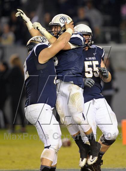 Thumbnail 3 in De La Salle vs. St. John Bosco (CIF State Open Division Final) photogallery.