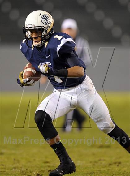 Thumbnail 2 in De La Salle vs. St. John Bosco (CIF State Open Division Final) photogallery.