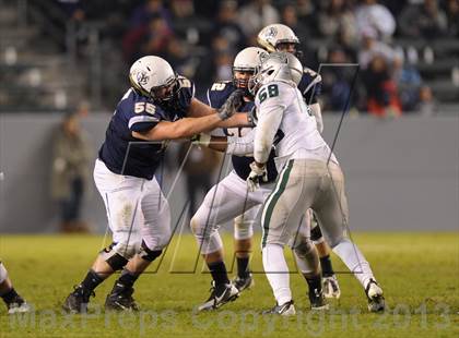 Thumbnail 3 in De La Salle vs. St. John Bosco (CIF State Open Division Final) photogallery.