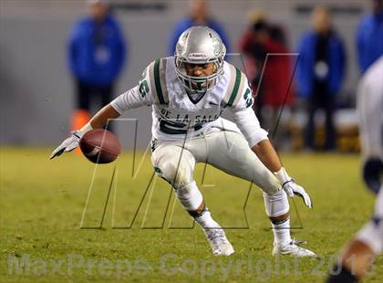 Thumbnail 2 in De La Salle vs. St. John Bosco (CIF State Open Division Final) photogallery.
