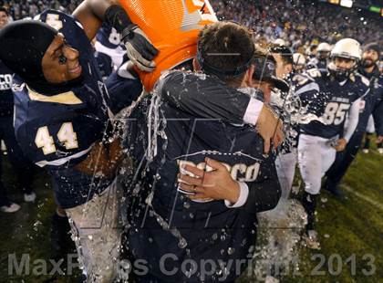 Thumbnail 2 in De La Salle vs. St. John Bosco (CIF State Open Division Final) photogallery.