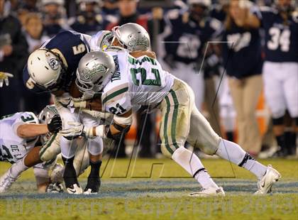 Thumbnail 3 in De La Salle vs. St. John Bosco (CIF State Open Division Final) photogallery.