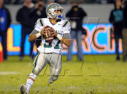 Thumbnail 3 in De La Salle vs. St. John Bosco (CIF State Open Division Final) photogallery.