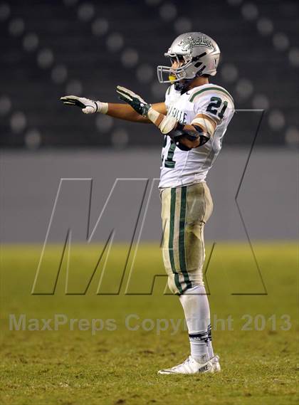 Thumbnail 1 in De La Salle vs. St. John Bosco (CIF State Open Division Final) photogallery.