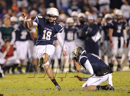 Thumbnail 2 in De La Salle vs. St. John Bosco (CIF State Open Division Final) photogallery.