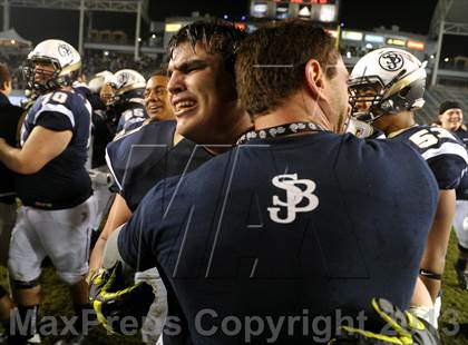 Thumbnail 3 in De La Salle vs. St. John Bosco (CIF State Open Division Final) photogallery.