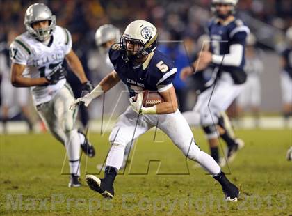 Thumbnail 3 in De La Salle vs. St. John Bosco (CIF State Open Division Final) photogallery.
