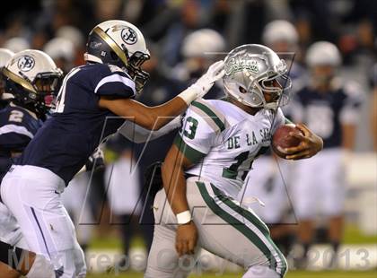 Thumbnail 3 in De La Salle vs. St. John Bosco (CIF State Open Division Final) photogallery.