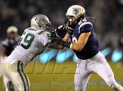 Thumbnail 3 in De La Salle vs. St. John Bosco (CIF State Open Division Final) photogallery.