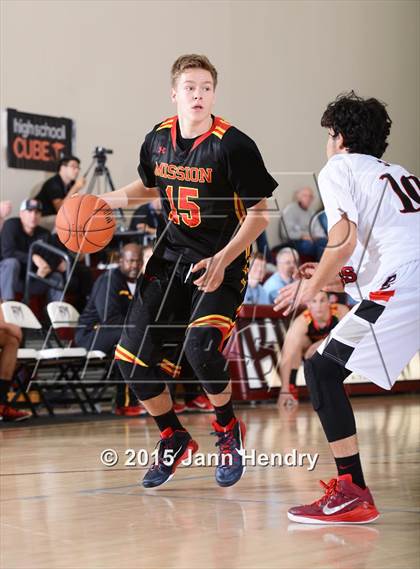 Thumbnail 3 in Mission Viejo vs. Palm Springs (MaxPreps Holiday Classic) photogallery.