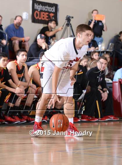 Thumbnail 1 in Mission Viejo vs. Palm Springs (MaxPreps Holiday Classic) photogallery.
