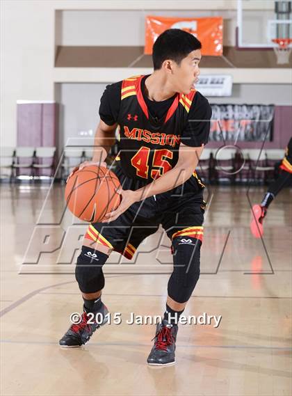 Thumbnail 3 in Mission Viejo vs. Palm Springs (MaxPreps Holiday Classic) photogallery.