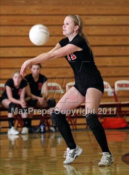Thumbnail 3 in Shasta @ Foothill photogallery.