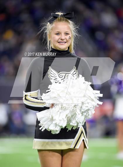 Thumbnail 1 in Foster vs Angleton (UIL 5A D1 Regional Playoff) photogallery.