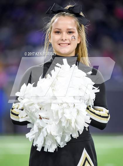 Thumbnail 3 in Foster vs Angleton (UIL 5A D1 Regional Playoff) photogallery.