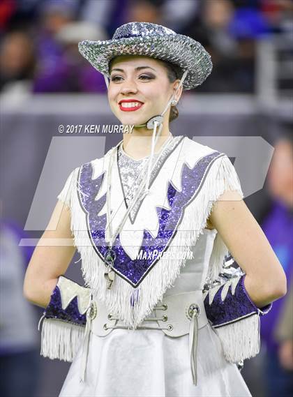 Thumbnail 3 in Foster vs Angleton (UIL 5A D1 Regional Playoff) photogallery.