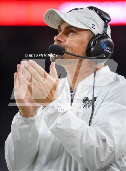 Thumbnail 3 in Foster vs Angleton (UIL 5A D1 Regional Playoff) photogallery.