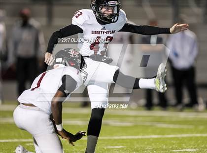 Thumbnail 3 in Liberty-Eylau @ Carter (UIL 4A Area Playoff) photogallery.