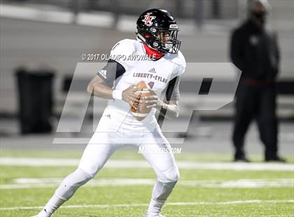 Thumbnail 1 in Liberty-Eylau @ Carter (UIL 4A Area Playoff) photogallery.