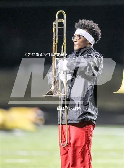 Thumbnail 1 in Liberty-Eylau @ Carter (UIL 4A Area Playoff) photogallery.