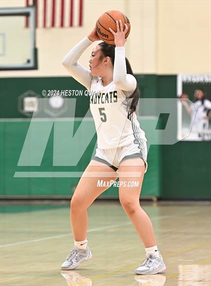 Thumbnail 1 in Esperanza vs. Brea Olinda (VP/Brea Winter Classic) photogallery.