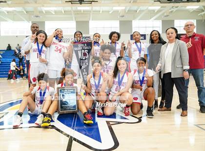 Thumbnail 2 in Saint Mary's vs. St. Patrick-St. Vincent (CIF NCS D4 Final) photogallery.