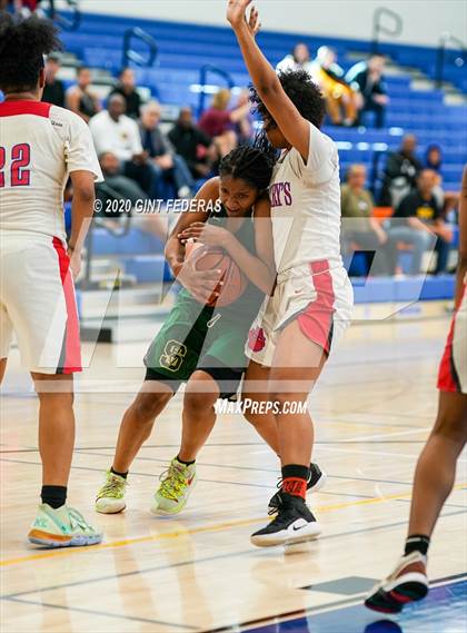 Thumbnail 2 in Saint Mary's vs. St. Patrick-St. Vincent (CIF NCS D4 Final) photogallery.